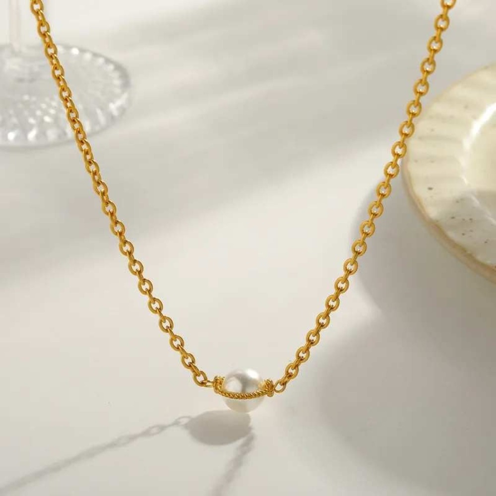 Faux Pearl Pendant Necklace OS Gold Minimalist Wrapped Pearl Boho Chic Gift